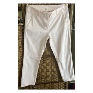 Ann Taylor LOFT Marisa Capri Flat Front pants size 12. Light pink.